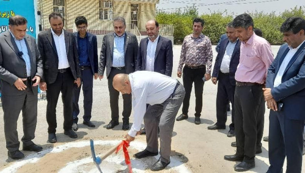 ۳ مدرسه با مشارکت اتاق بازرگانی، صنایع، معادن و کشاورزی هرمزگان کلنگ زنی شد / ۲۷ کلاس درس هدیه اتاق بازرگانی به فرزندان هرمزگان