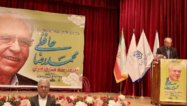 ادامه دار راه مرحوم حافظی هستیم