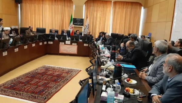 دیدار رئیس جامعه خیرین مدرسه ساز و جمعی از خیرین با رئیس کمیسیون آموزش و تحقیقات مجلس شورای اسلامی