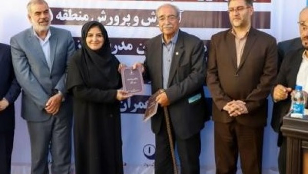 مراسم کلنگ زنی سه مدرسه خیری ۱۵ کلاسه در منطقه ۲۲ تهران برگزار شد