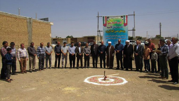 کلنگ ساخت مدرسه ۶ کلاسه خیر ساز روستای حسن آباد آبریزه به زمین زده شد