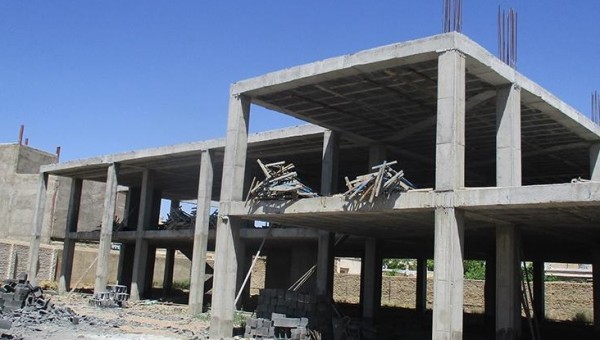 شروع مجدد عملیات اجرایی مدرسه حبیب الهی گلپایگان پس از ۷ سال توقف