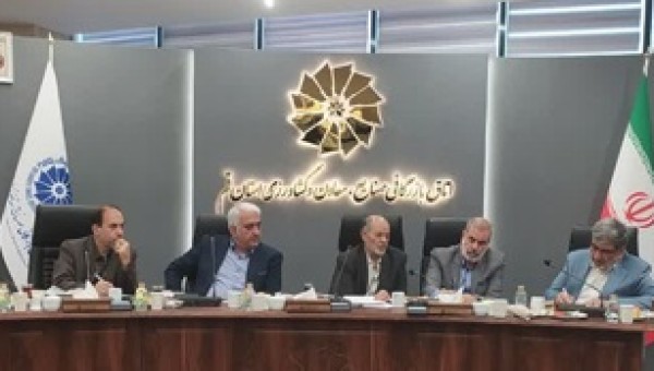 مجهزسازی مدارس کشور به پنل‌های خورشیدی در دستور کار خیرین مدرسه‌ساز