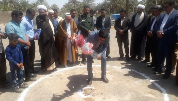 کلنگ یک مدرسهی خیّرساز ۶ کلاسه در شهرستان ریگان به زمین زده شد