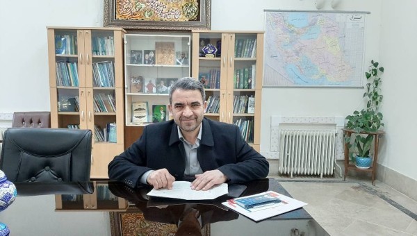مدارس می بایست به سمت هیات امنایی سوق داده شوند