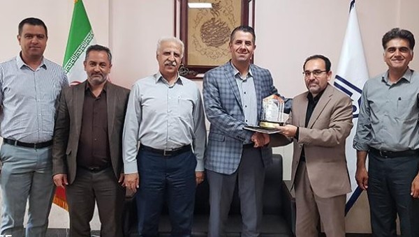 امضا تفاهم نامه تکمیل مدرسه ۱۵ کلاسه خیر ساز در فولادشهر
